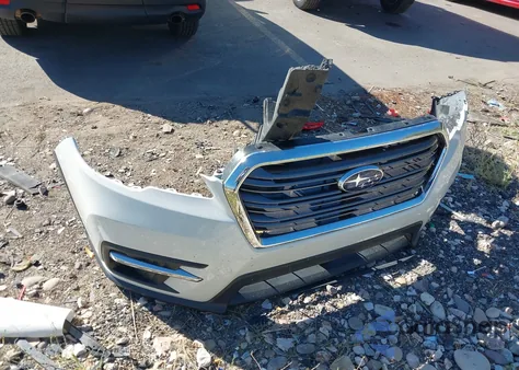 2019 Subaru Ascent Premium из США, поврежденный, VIN 4S4WMACD4K3459838